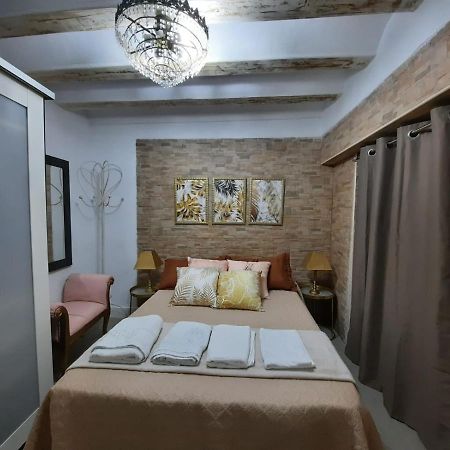 Ferienwohnung La Puerta Azul En El Corazon De Cádiz Exterior foto