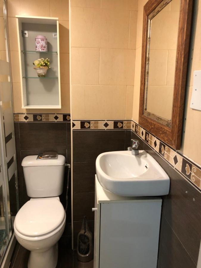 Ferienwohnung La Puerta Azul En El Corazon De Cádiz Exterior foto