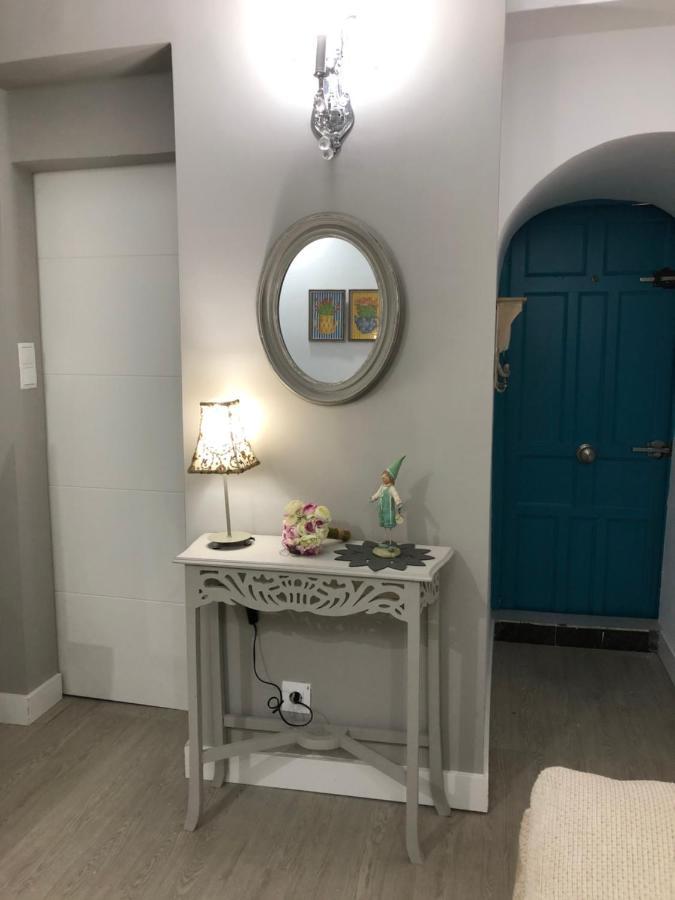 Ferienwohnung La Puerta Azul En El Corazon De Cádiz Exterior foto